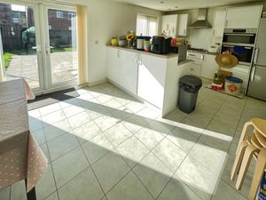 Kitchen- click for photo gallery